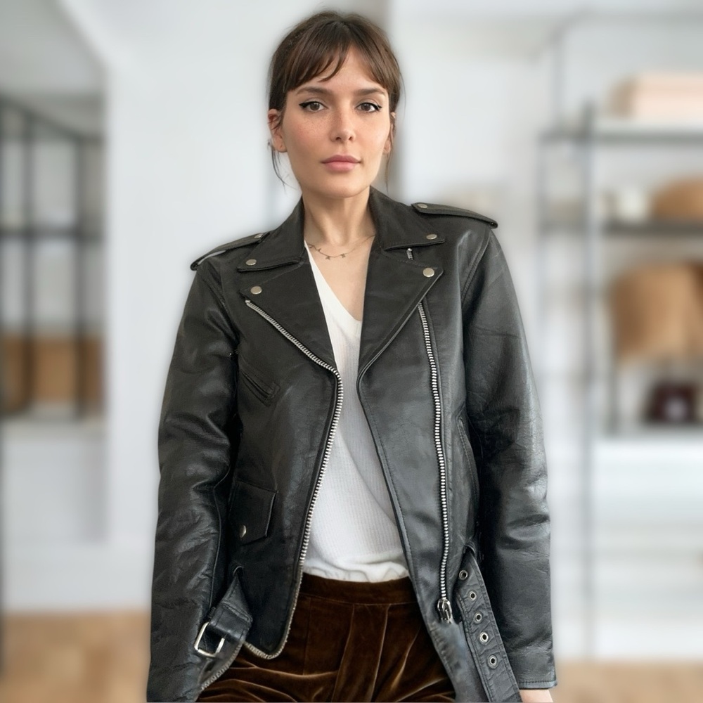 Vintage 80s Black Leather Moto Jacket size men’s small/women’s medium